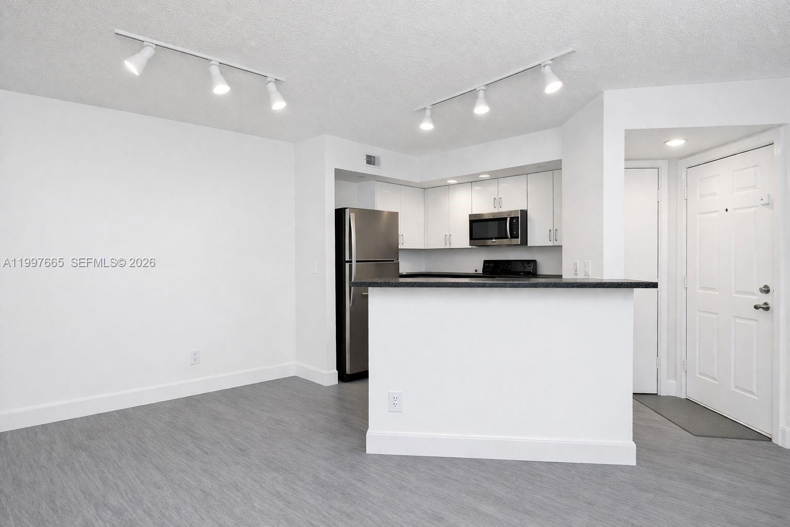 12620 Vista Isles Dr # 1027