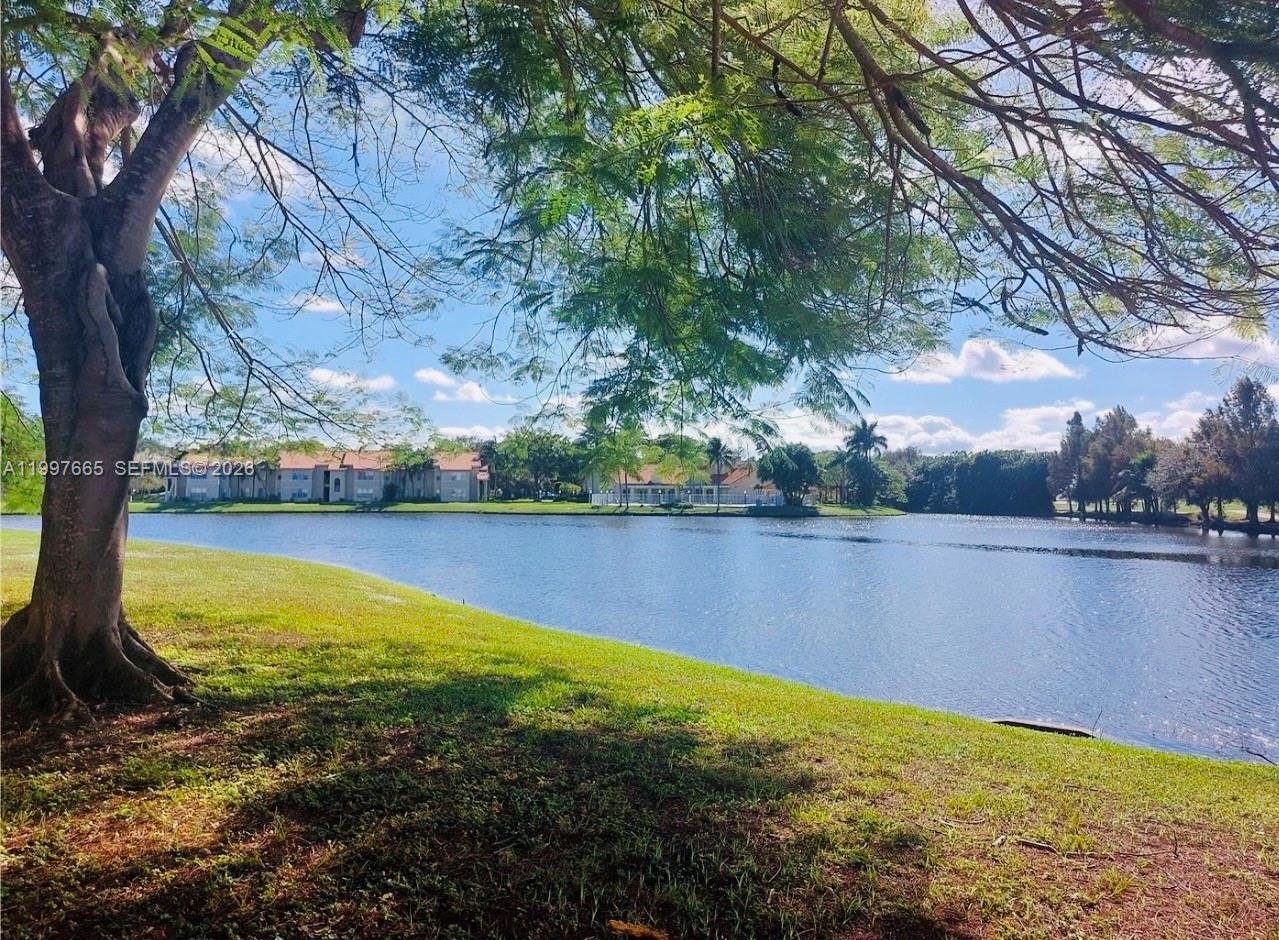 12620 Vista Isles Dr # 1027