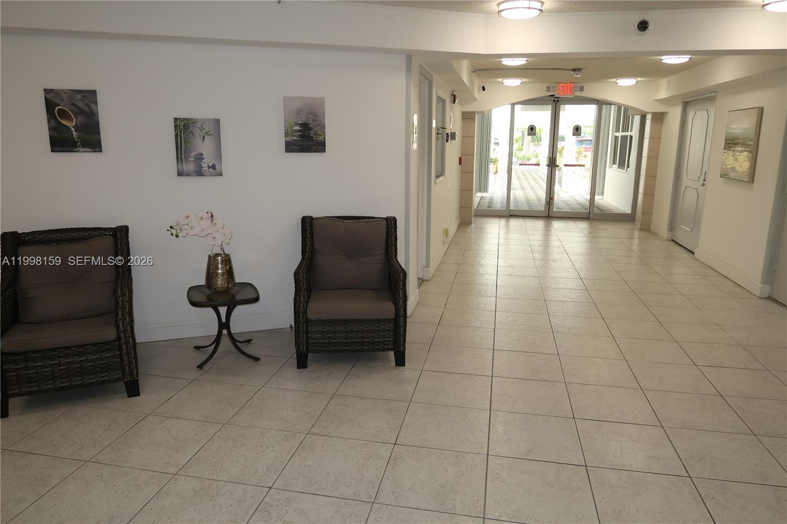 1913 S Ocean Dr # 300
