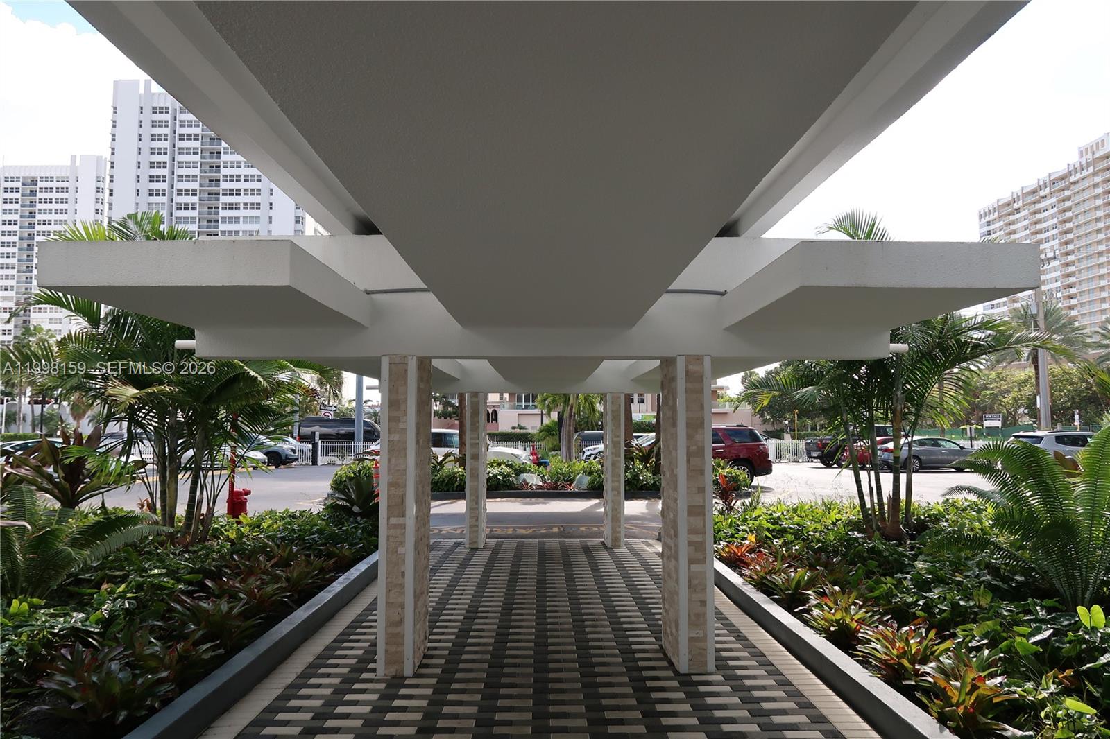 1913 S Ocean Dr # 300