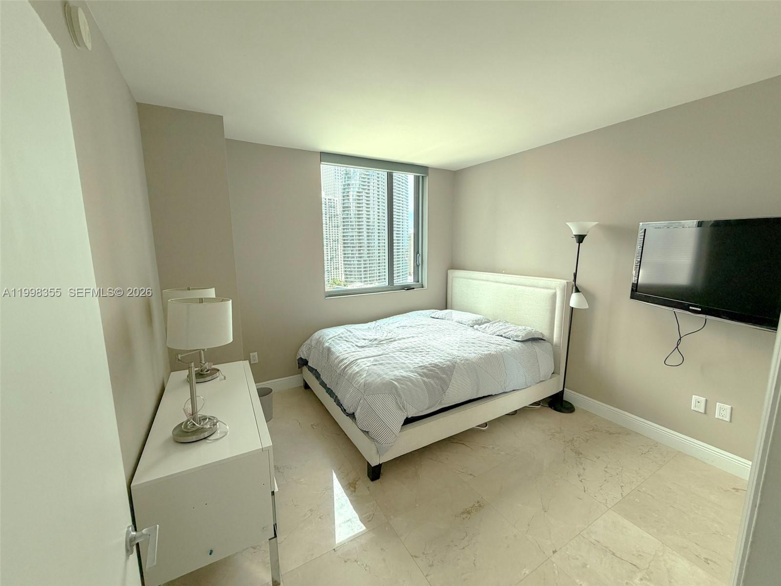 500 Brickell Ave # 3001