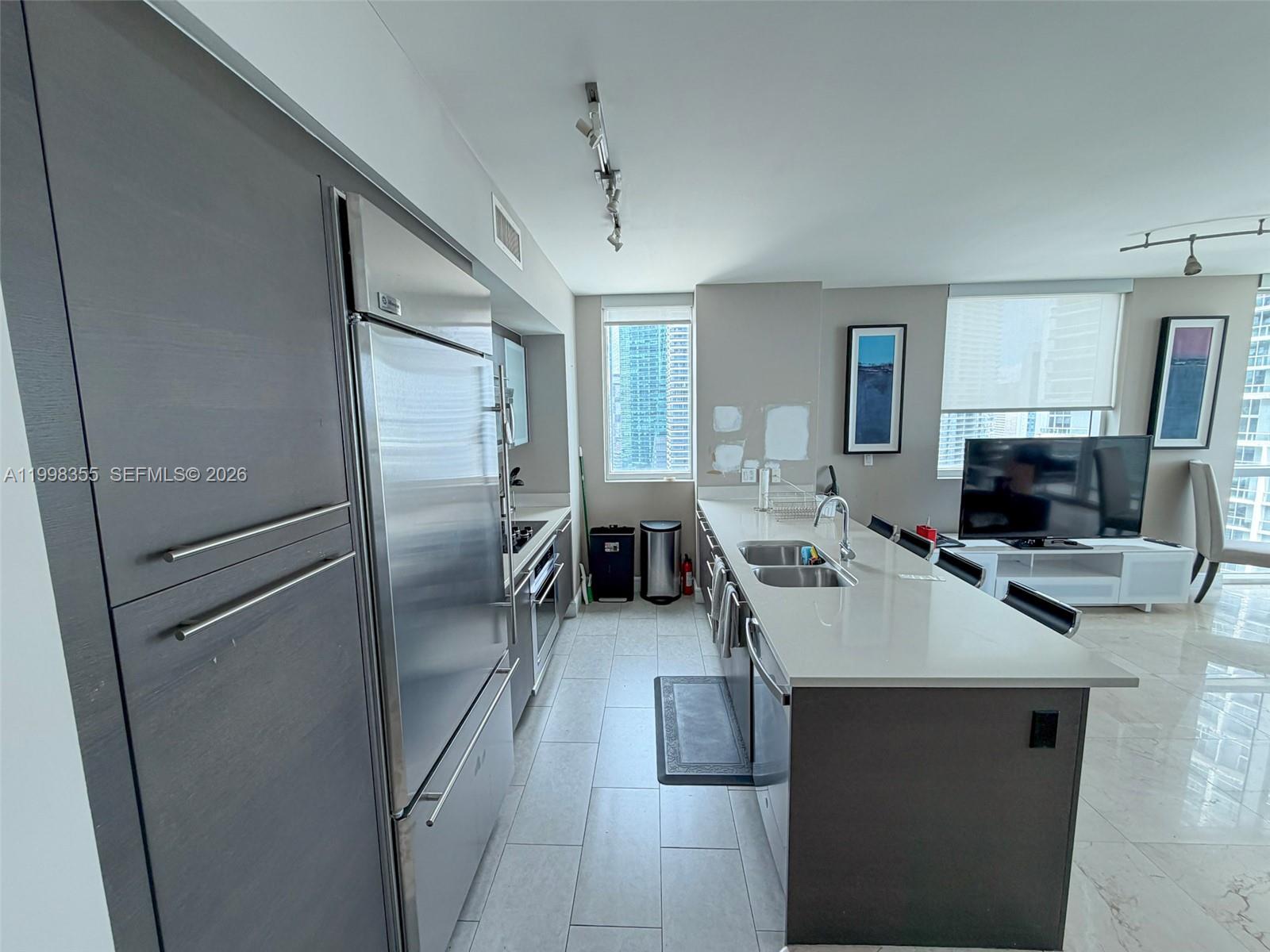 500 Brickell Ave # 3001
