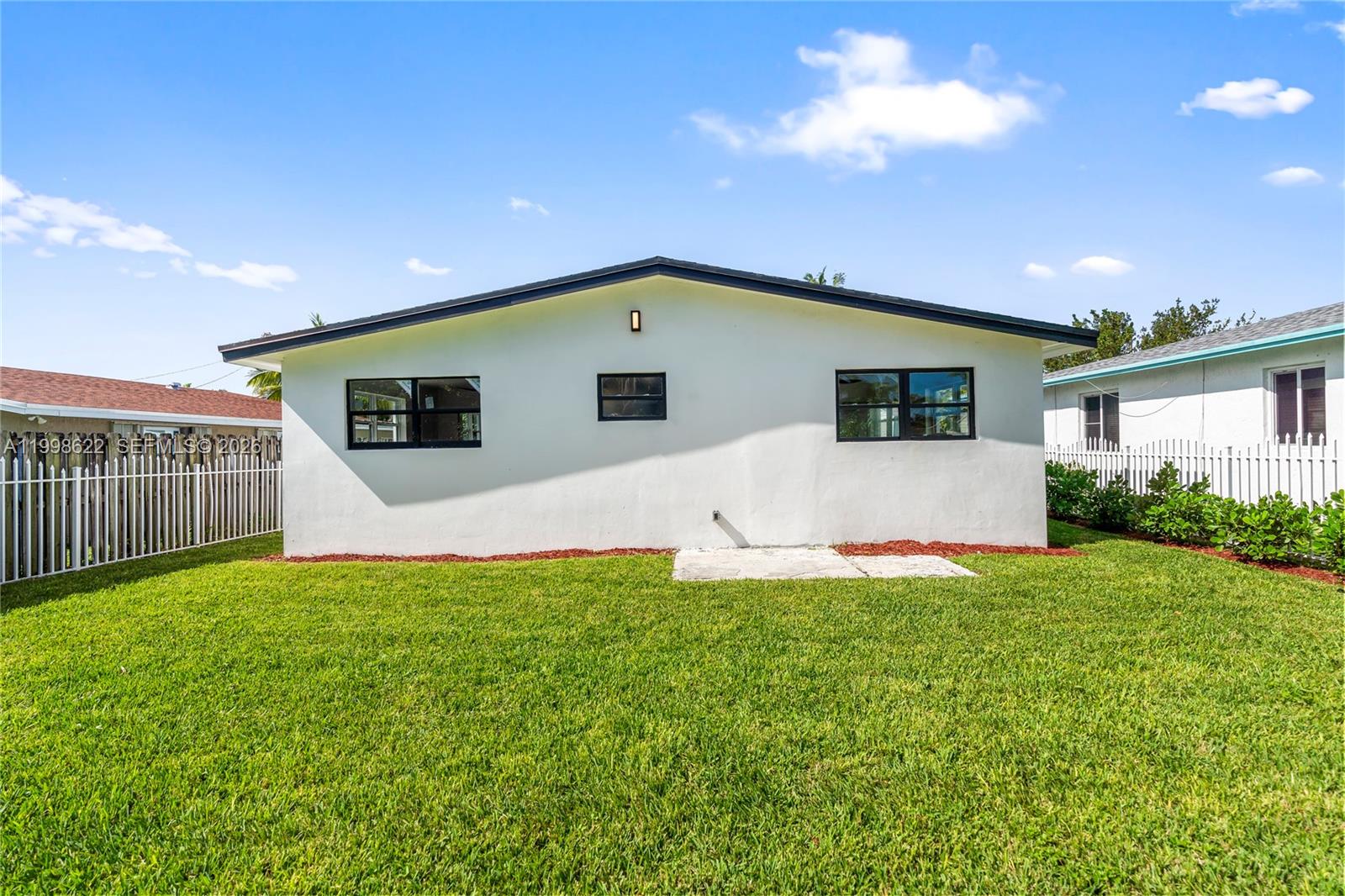 1911 SW 57th Ave