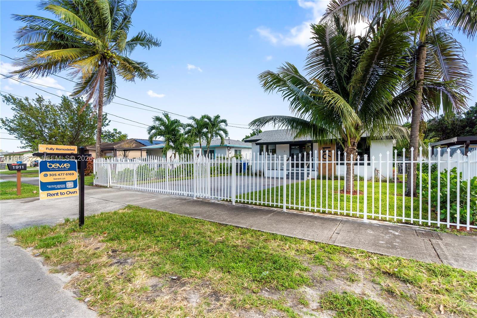 1911 SW 57th Ave