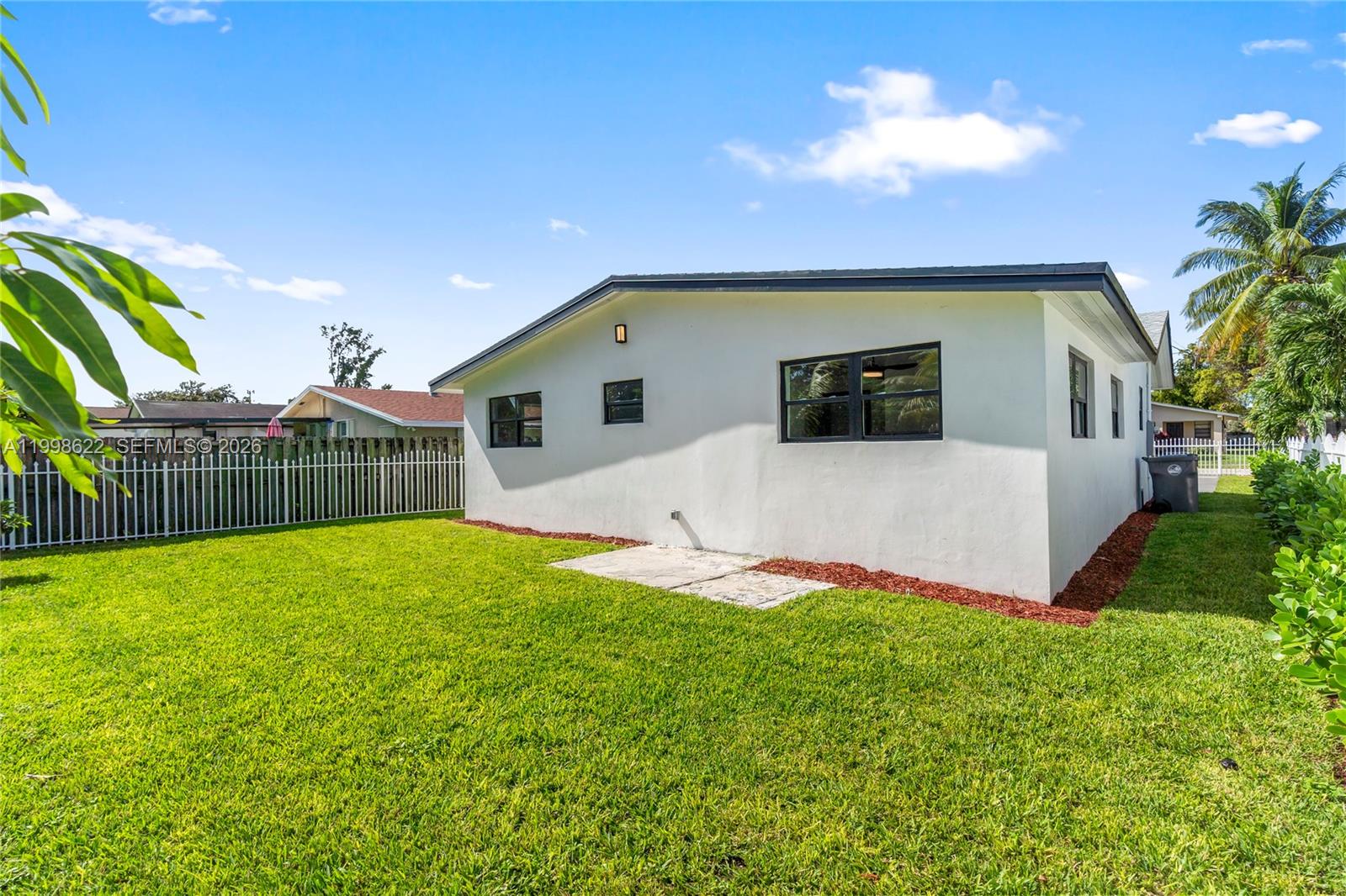 1911 SW 57th Ave