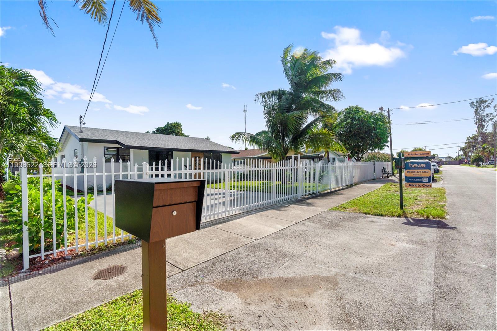 1911 SW 57th Ave