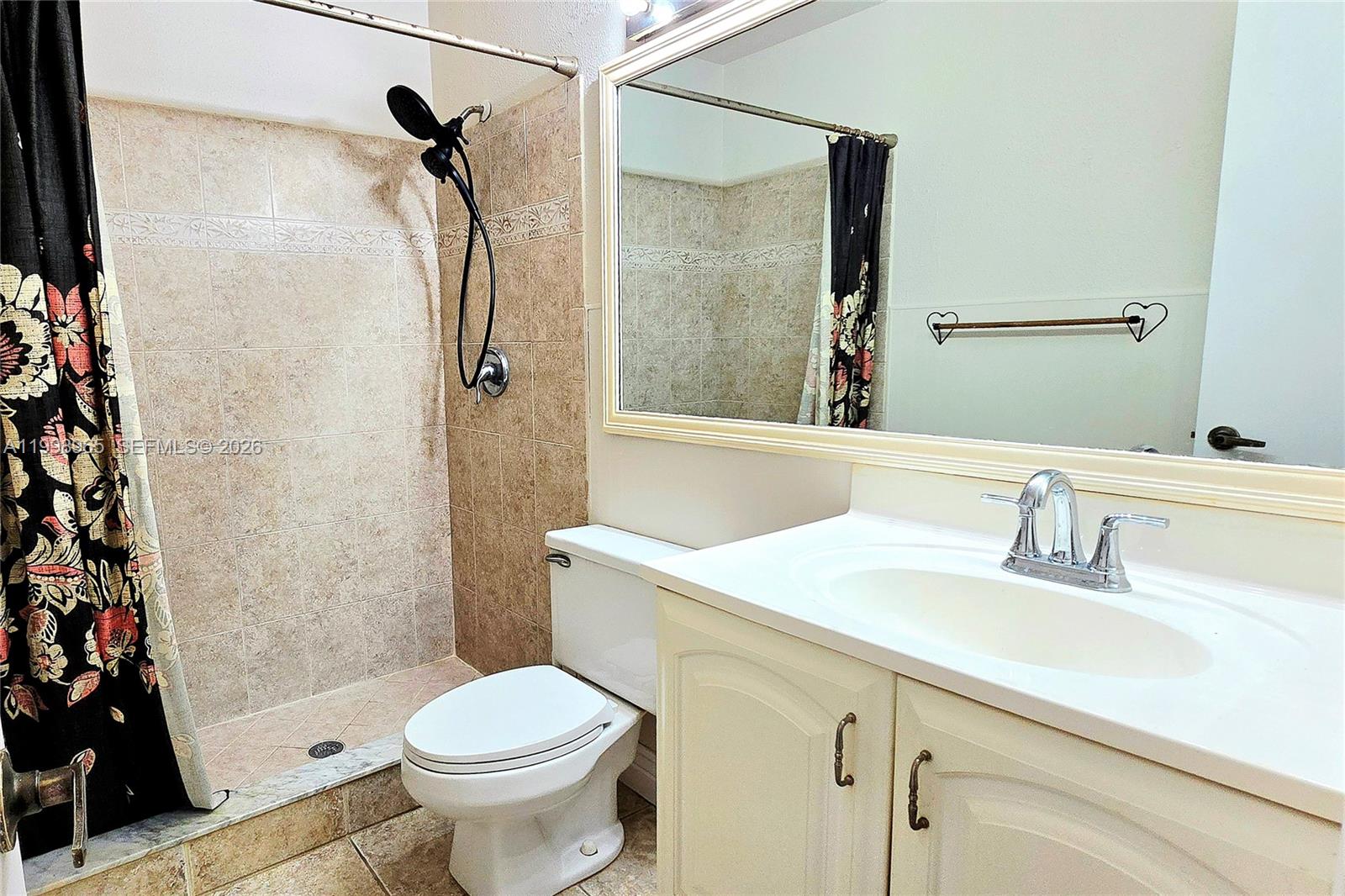 1912 Palmland Dr # 3