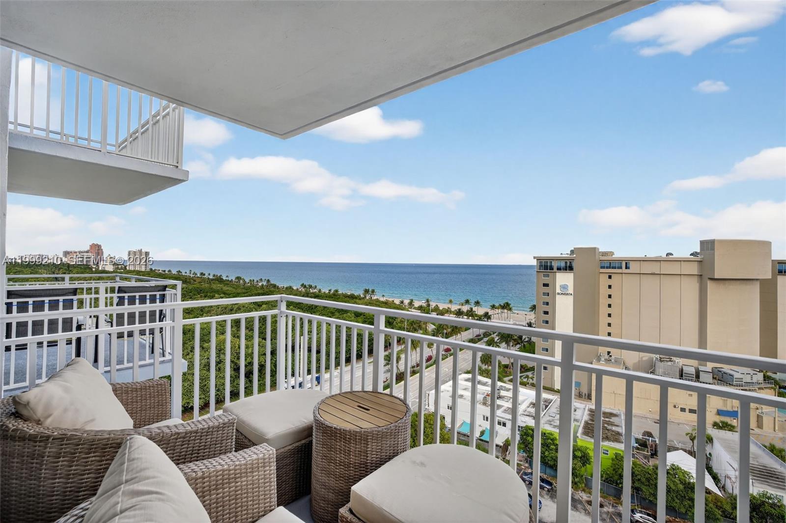 3000 E Sunrise Blvd # 14C