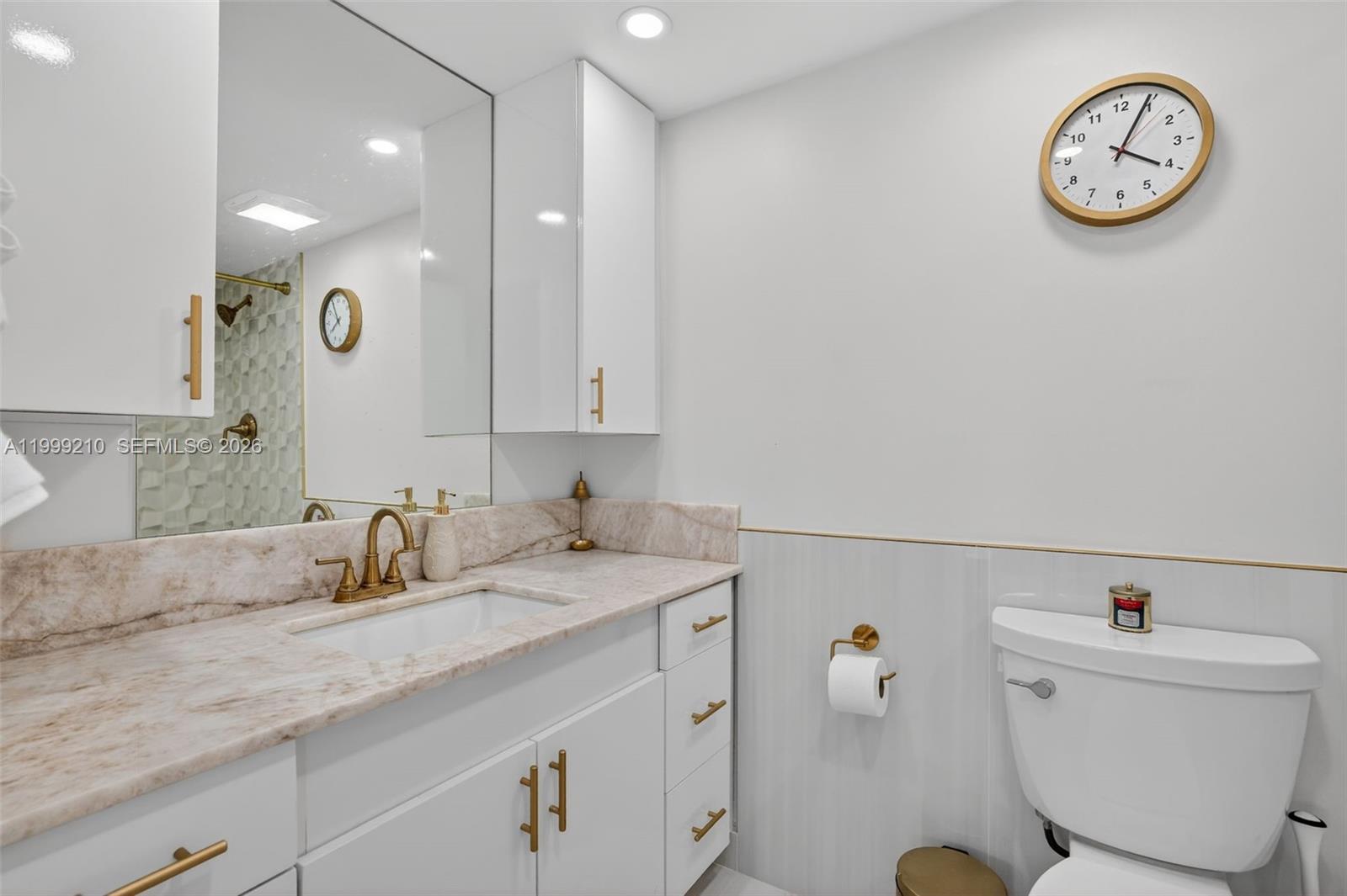 3000 E Sunrise Blvd # 14C