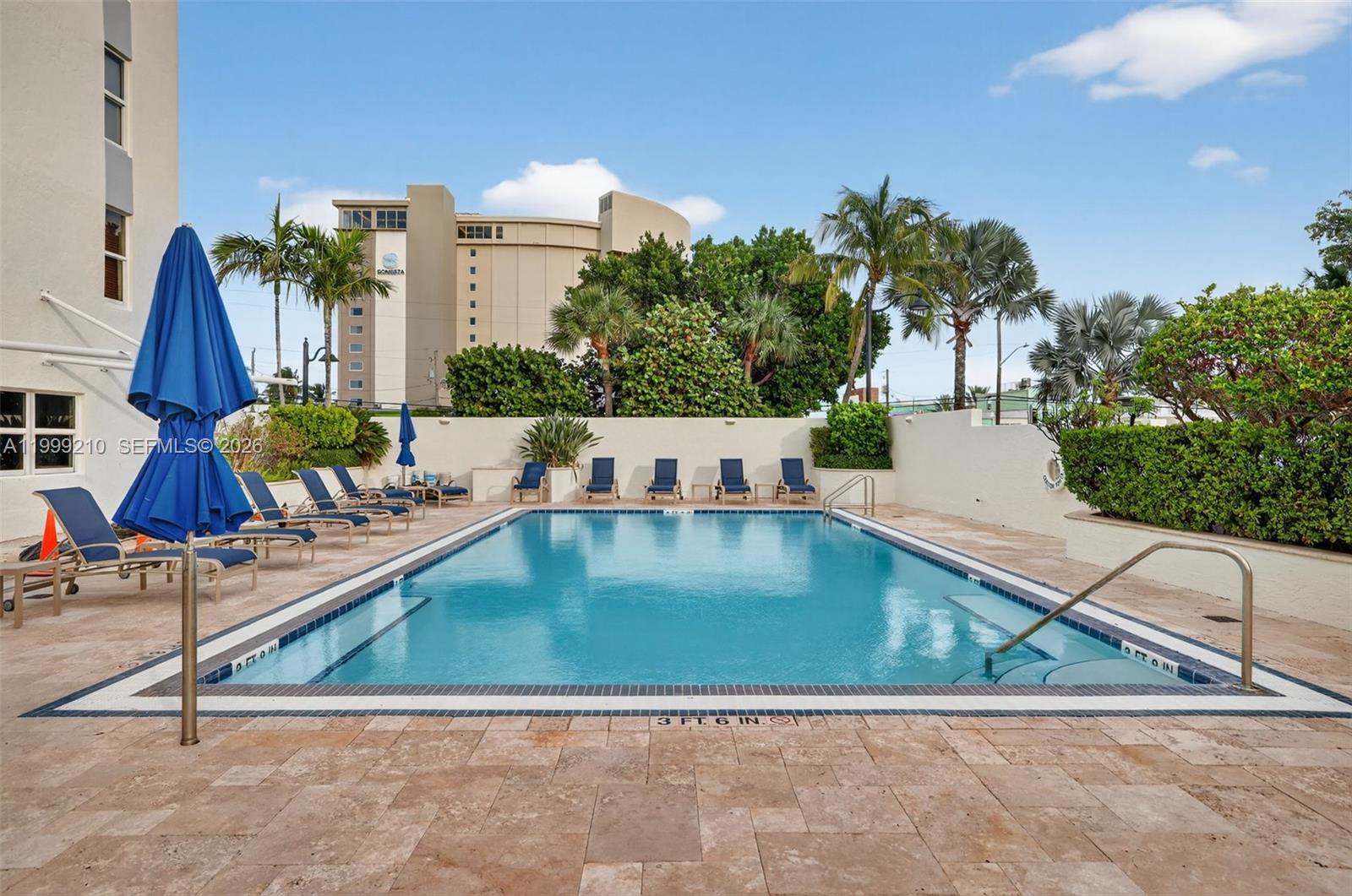 3000 E Sunrise Blvd # 14C