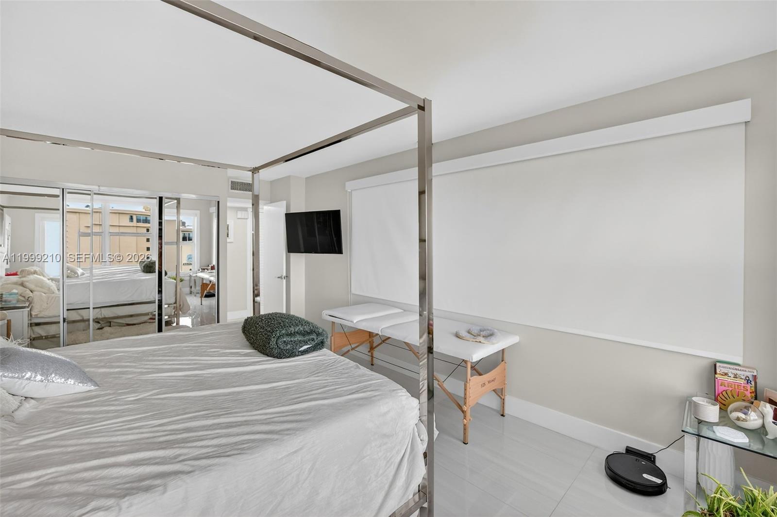 3000 E Sunrise Blvd # 14C
