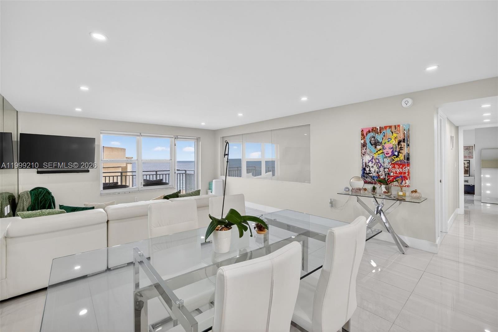 3000 E Sunrise Blvd # 14C
