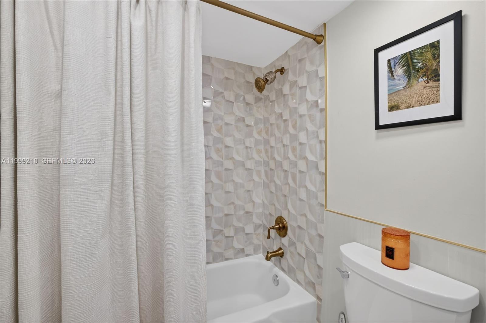 3000 E Sunrise Blvd # 14C