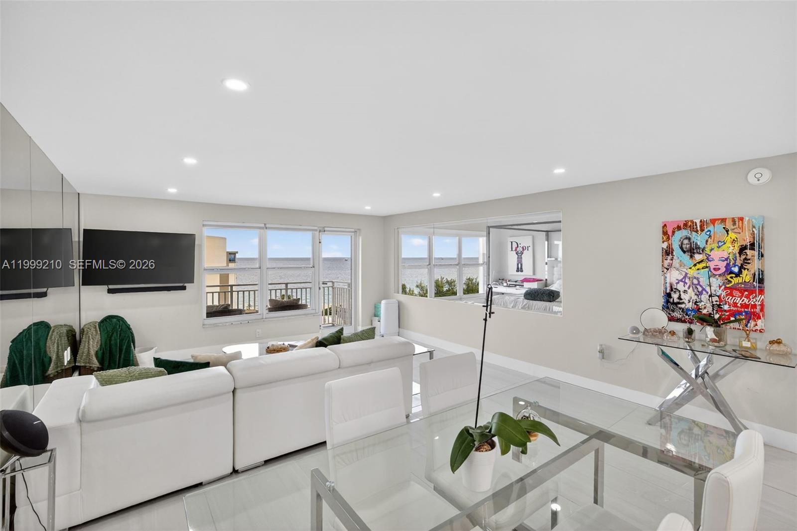 3000 E Sunrise Blvd # 14C