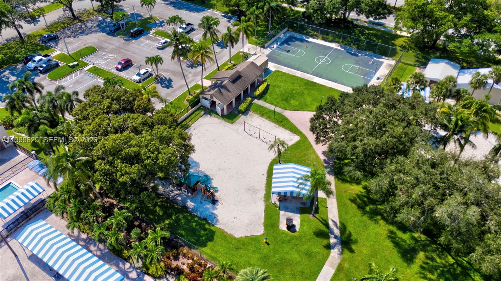 4350 NW 30th St # 233