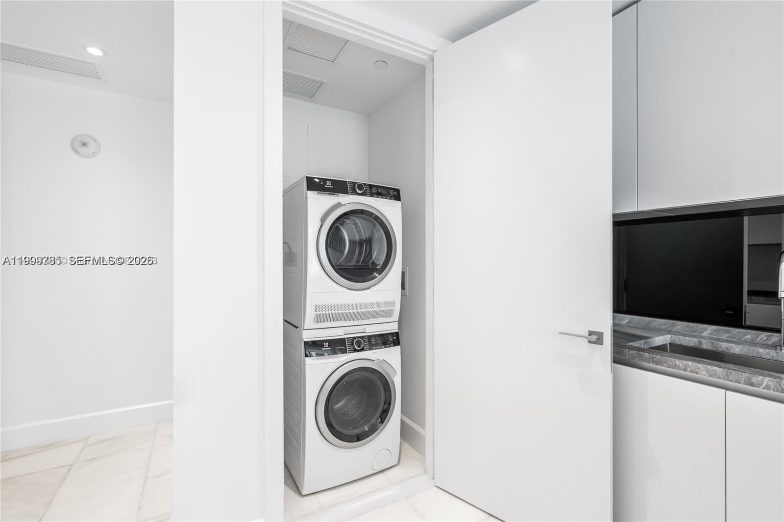 700 NE 26th Ter # 804