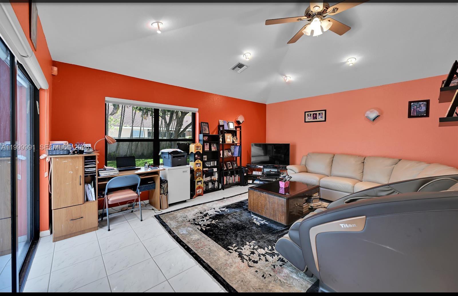 5200 NW 67th Ave