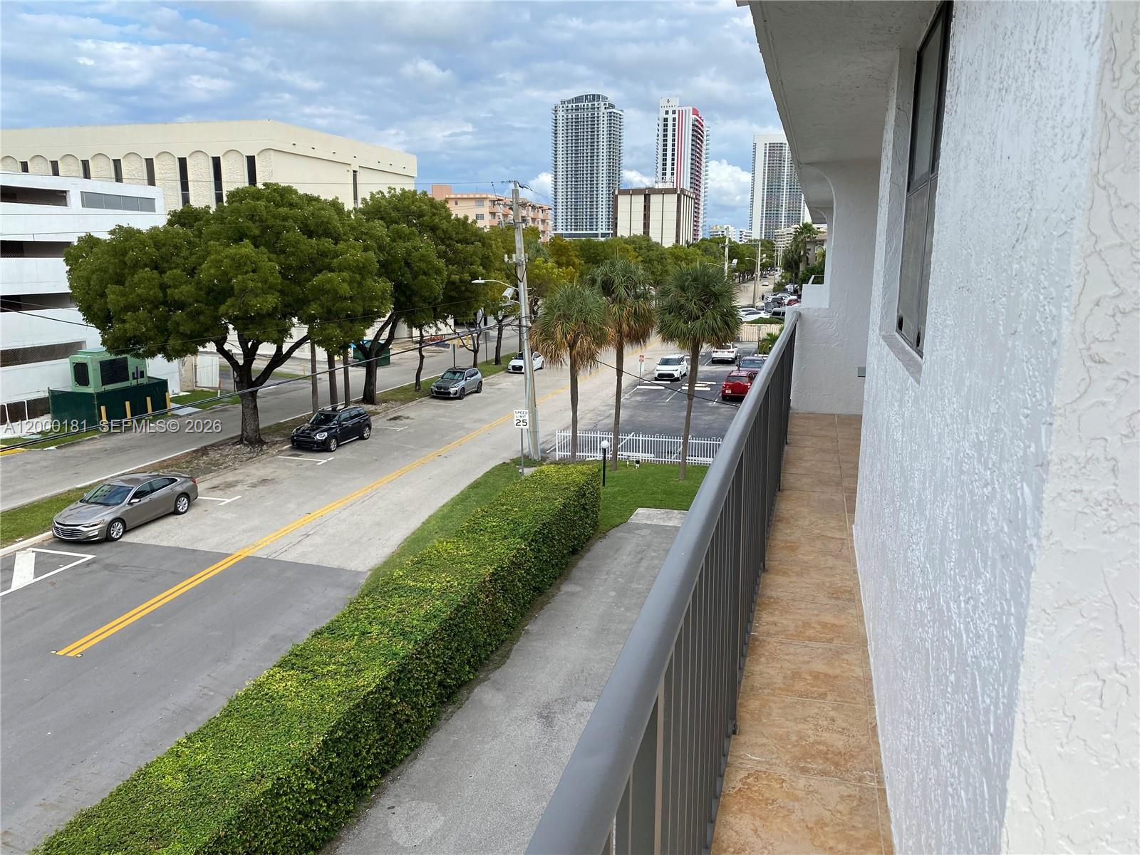 1900 Diana Dr # 3D