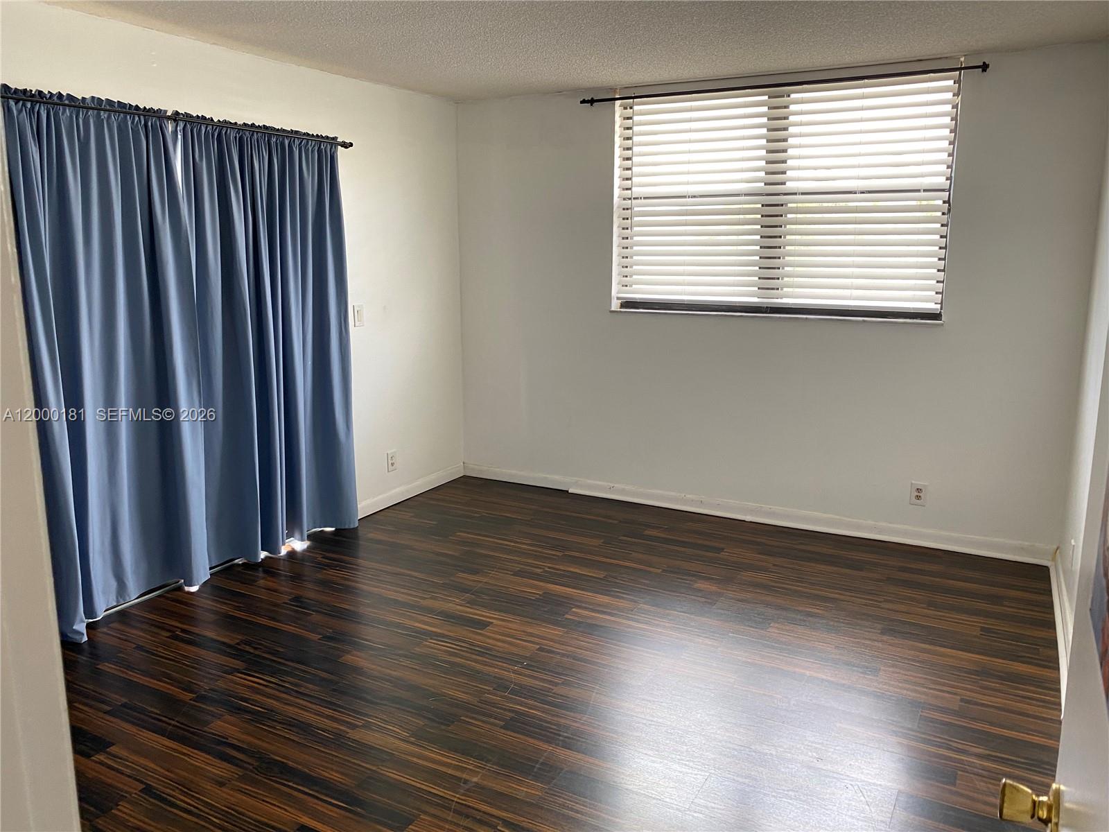 1900 Diana Dr # 3D