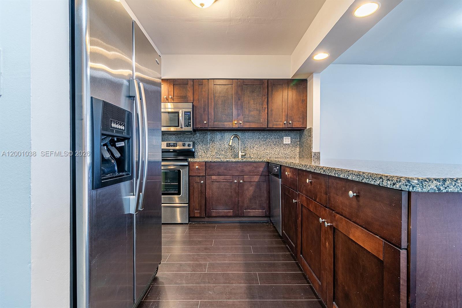 500 Three Islands Blvd # 222