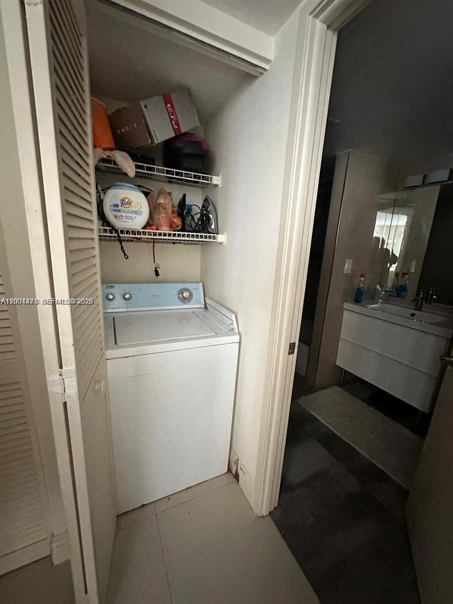 210 174th St # 2202