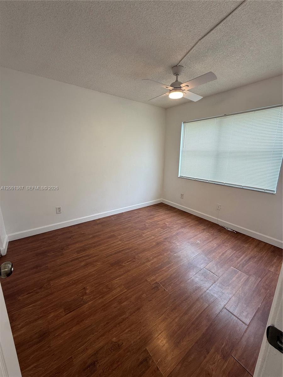 11120 Royal Palm Blvd # 10 Unit: 4-10