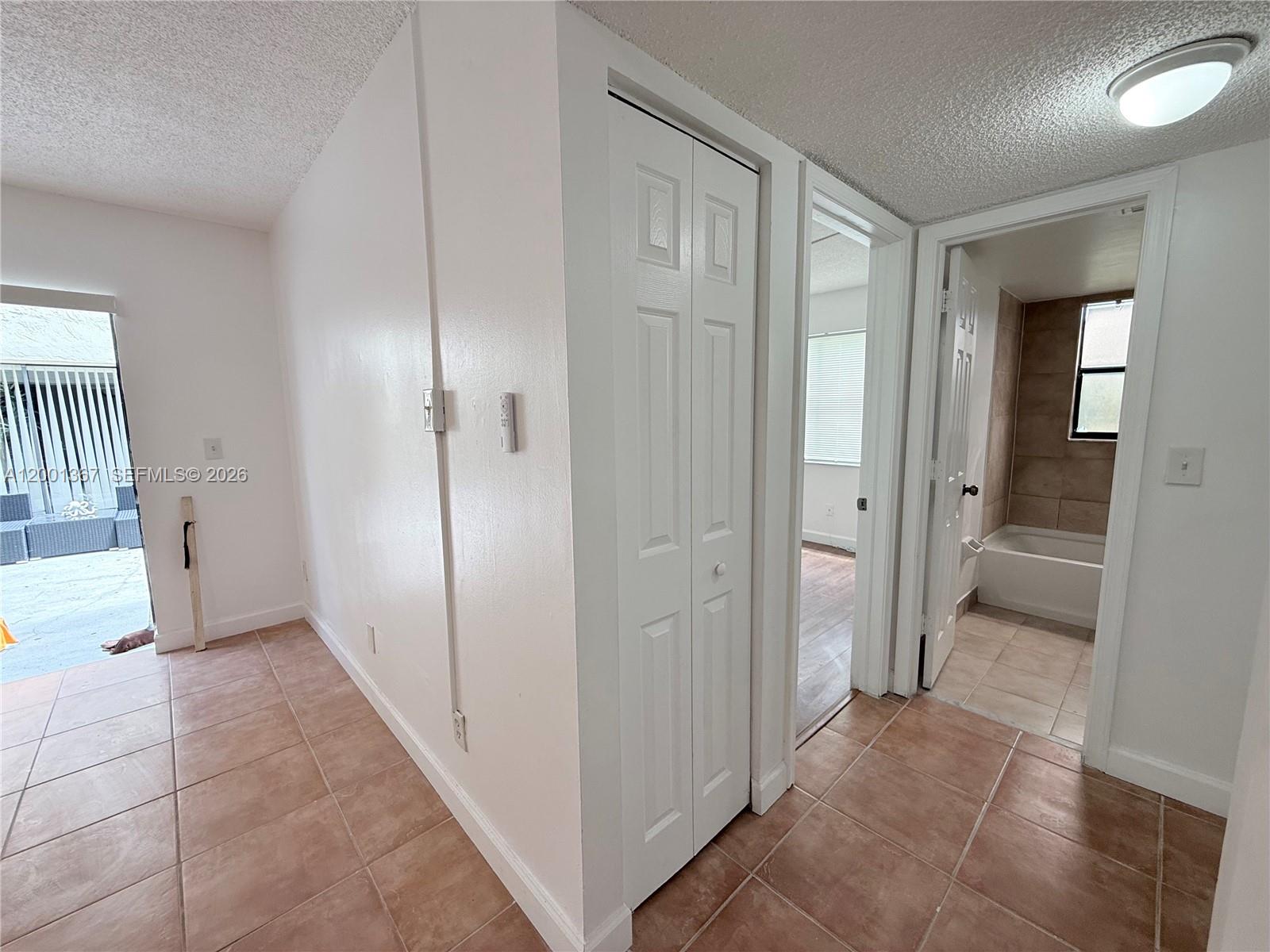 11120 Royal Palm Blvd # 10 Unit: 4-10