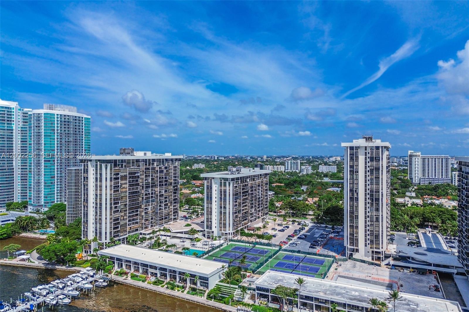 1915 Brickell Ave # C1404