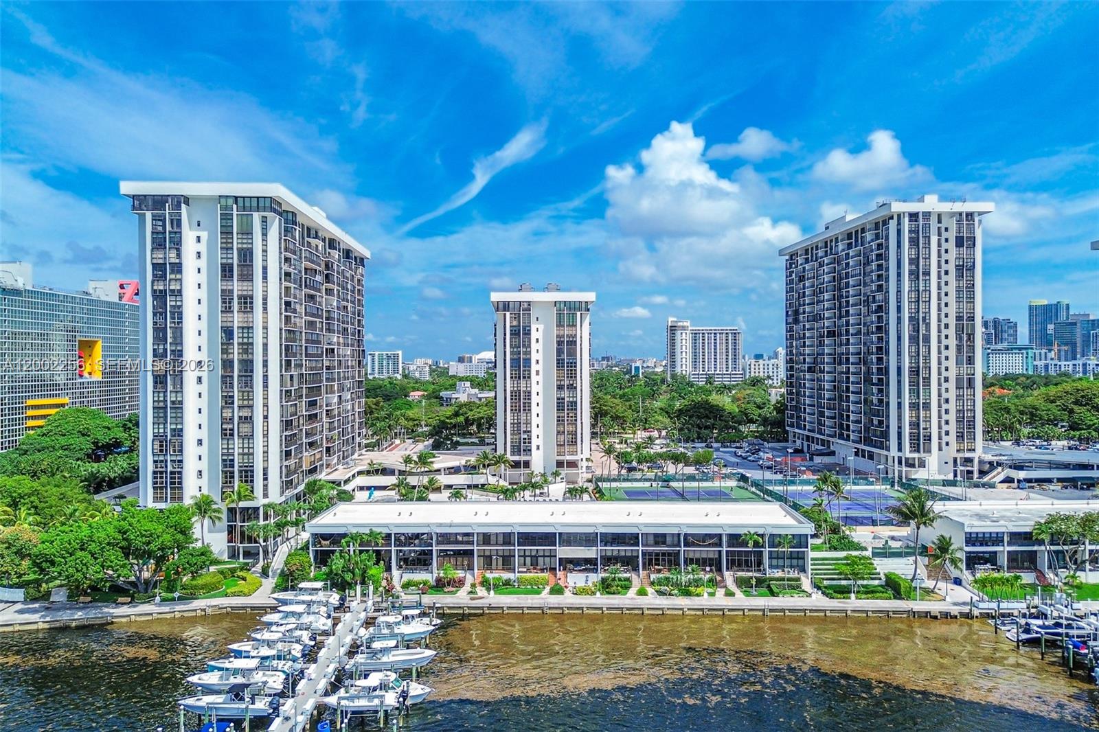 1915 Brickell Ave # C1404