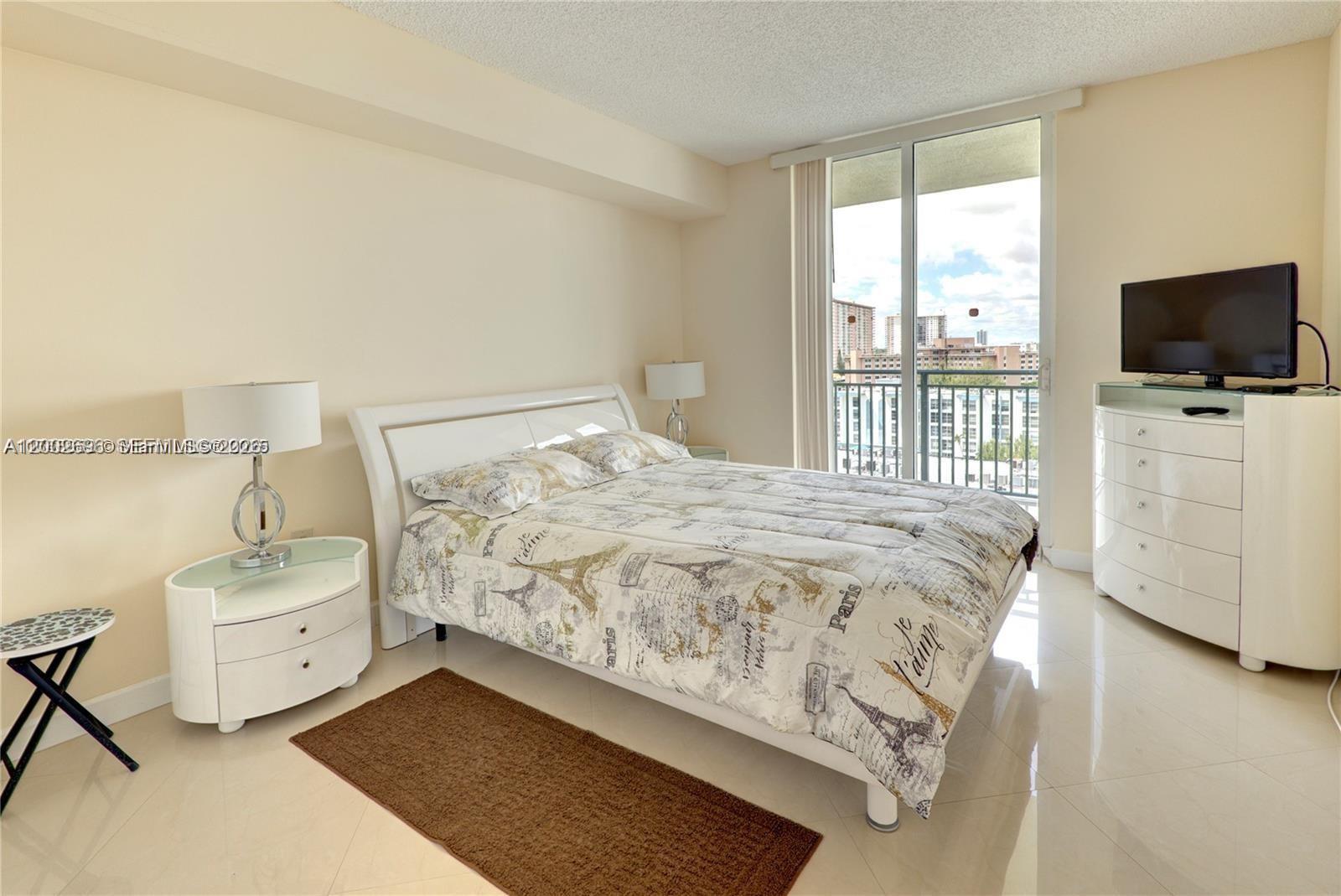 17555 Atlantic Blvd # 902