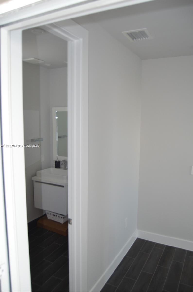 10347 NW 64th Unit: Ln