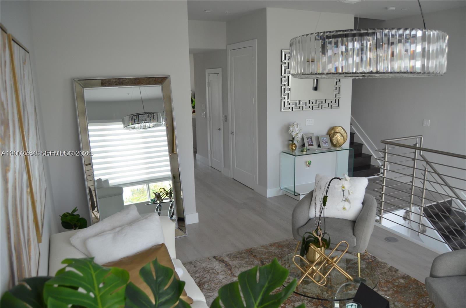 10347 NW 64th Unit: Ln