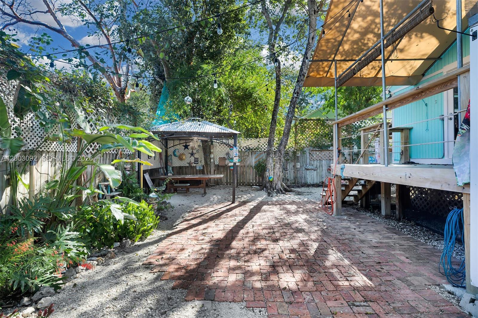 14 Bonita Ave