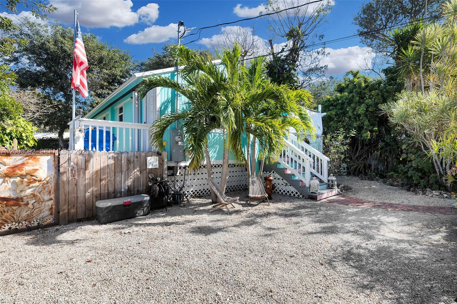 14 Bonita Ave