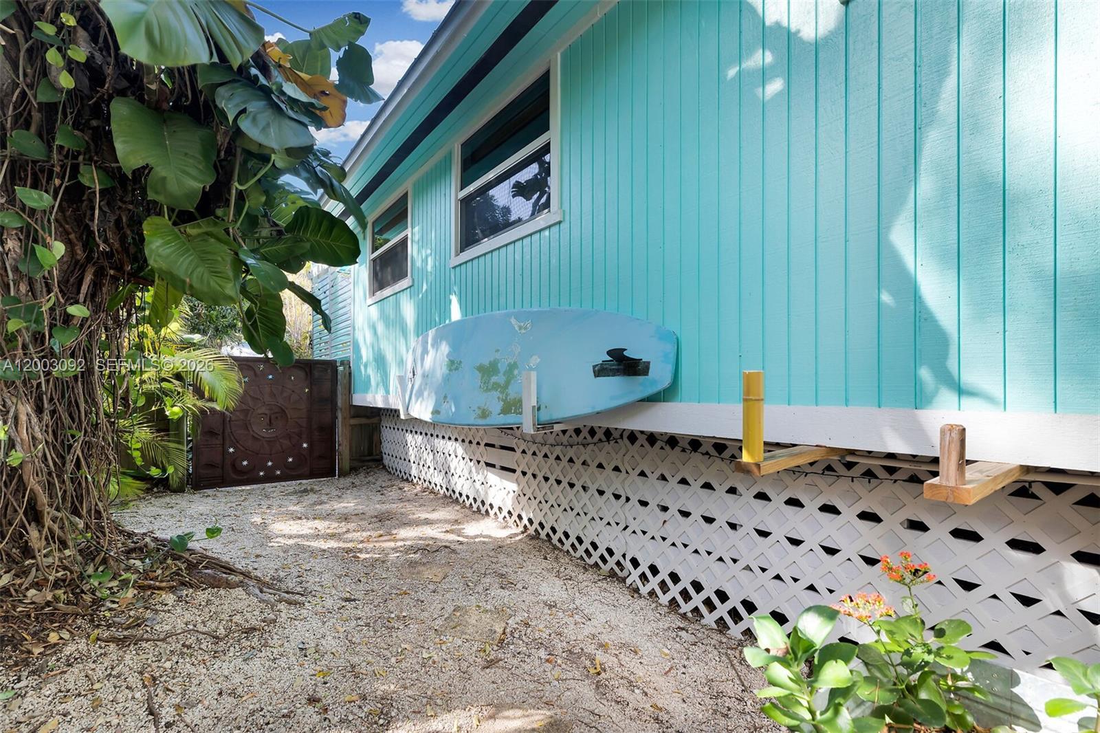 14 Bonita Ave