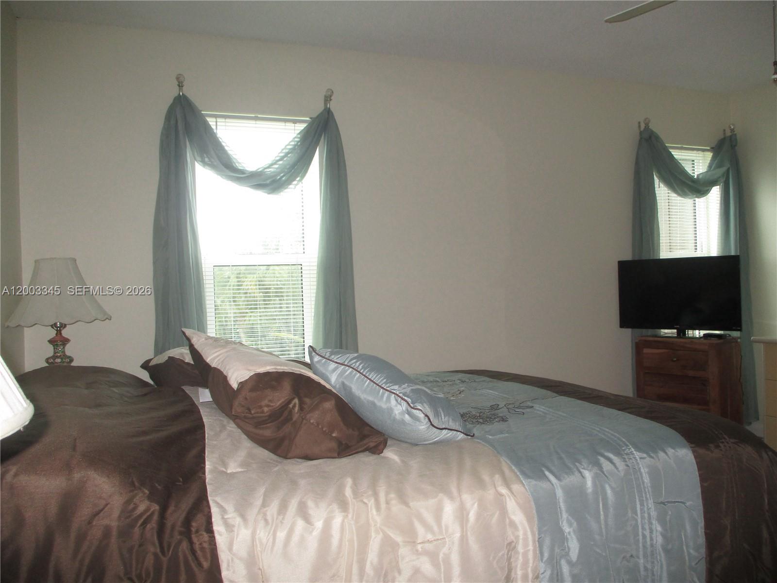 6531 SE Federal Hwy # S212