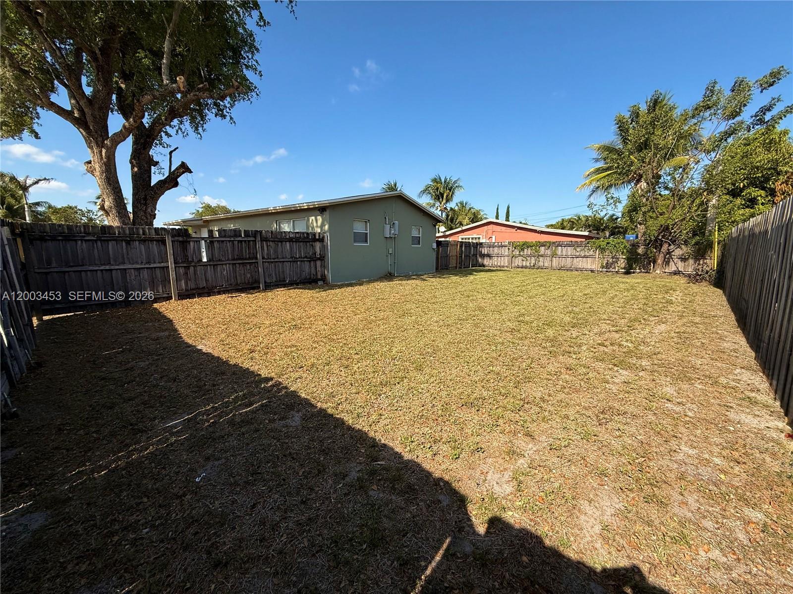 6290 NW 14th St # 6290