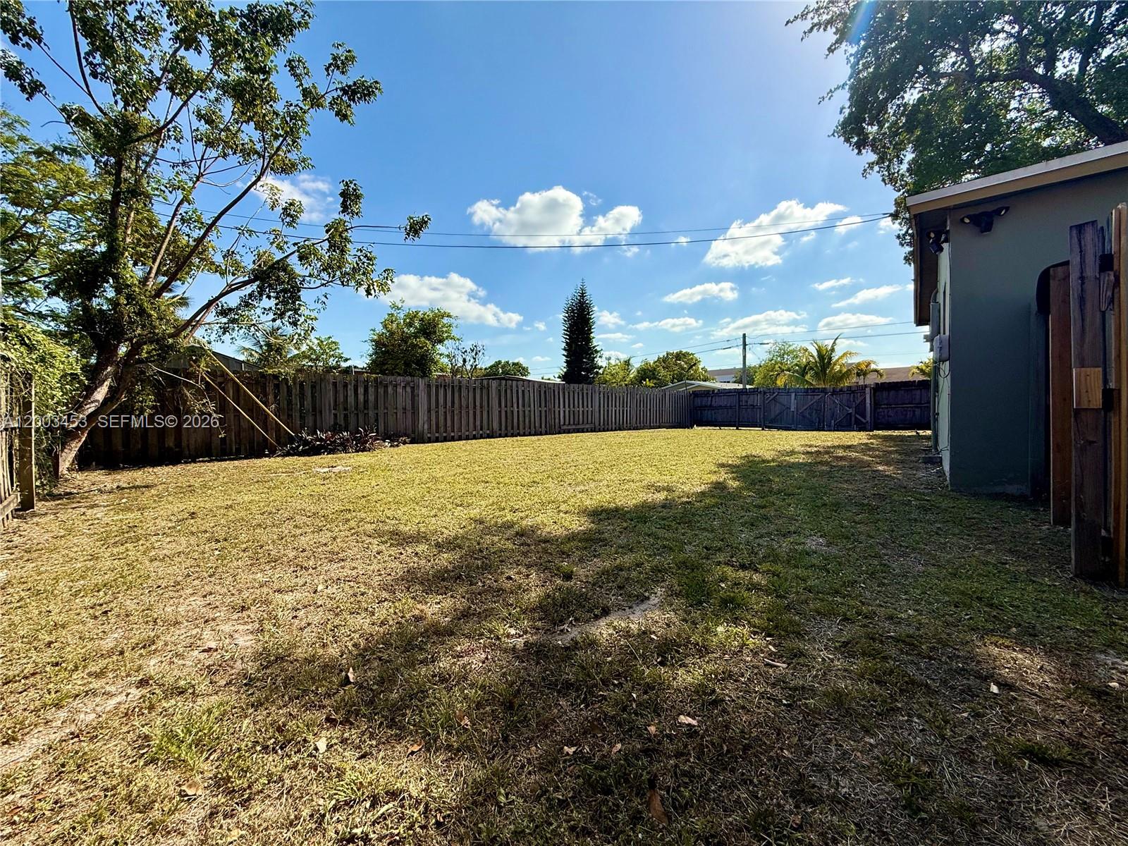 6290 NW 14th St # 6290