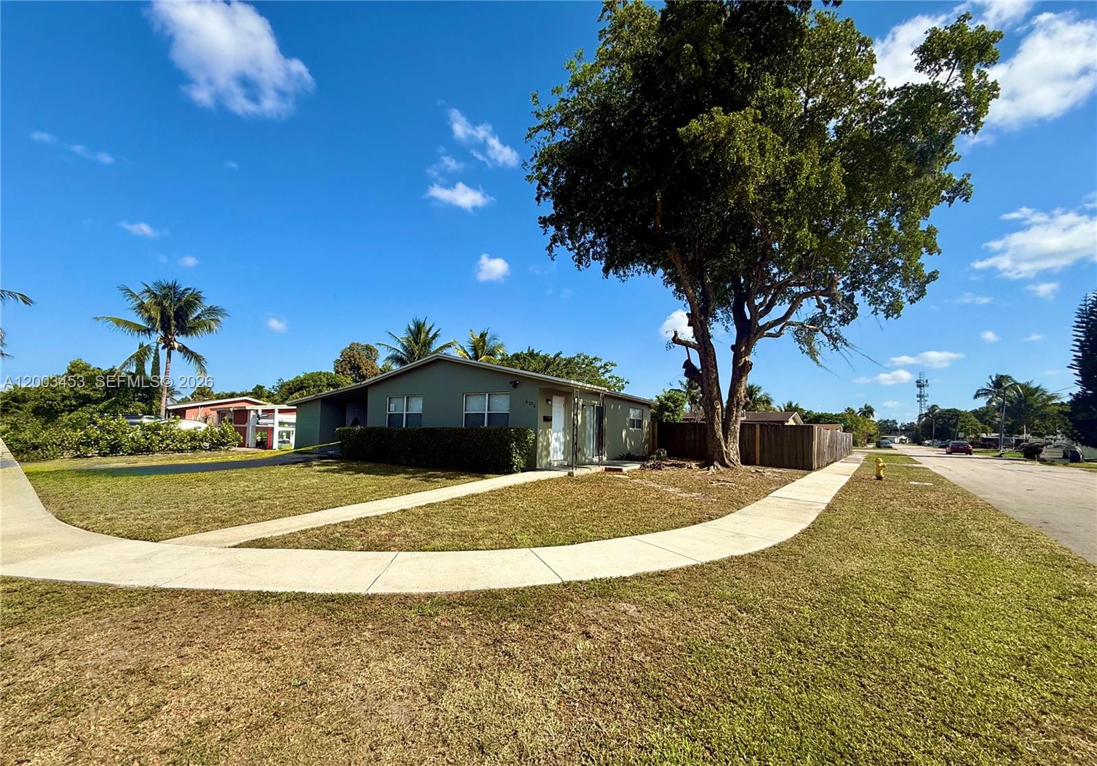 6290 NW 14th St # 6290