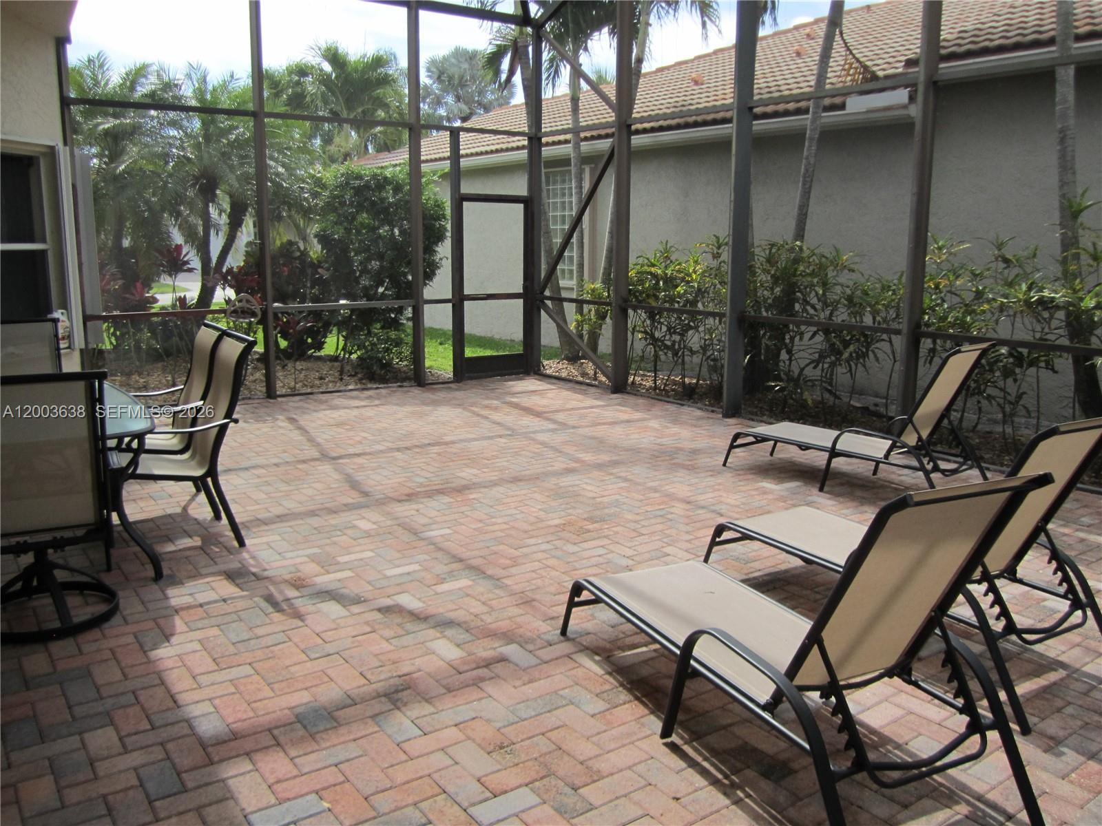 9798 Casa Mar Dr