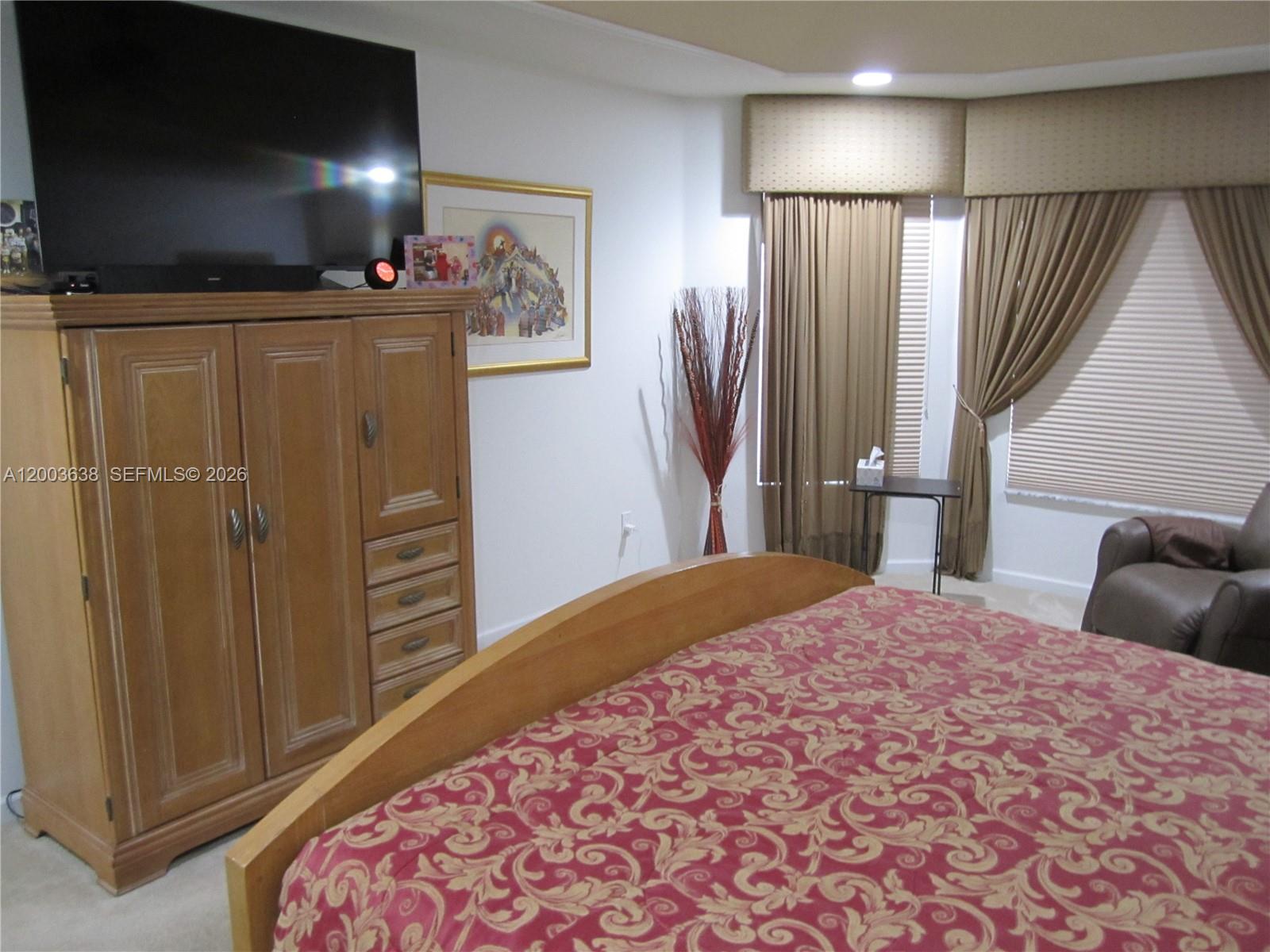 9798 Casa Mar Dr