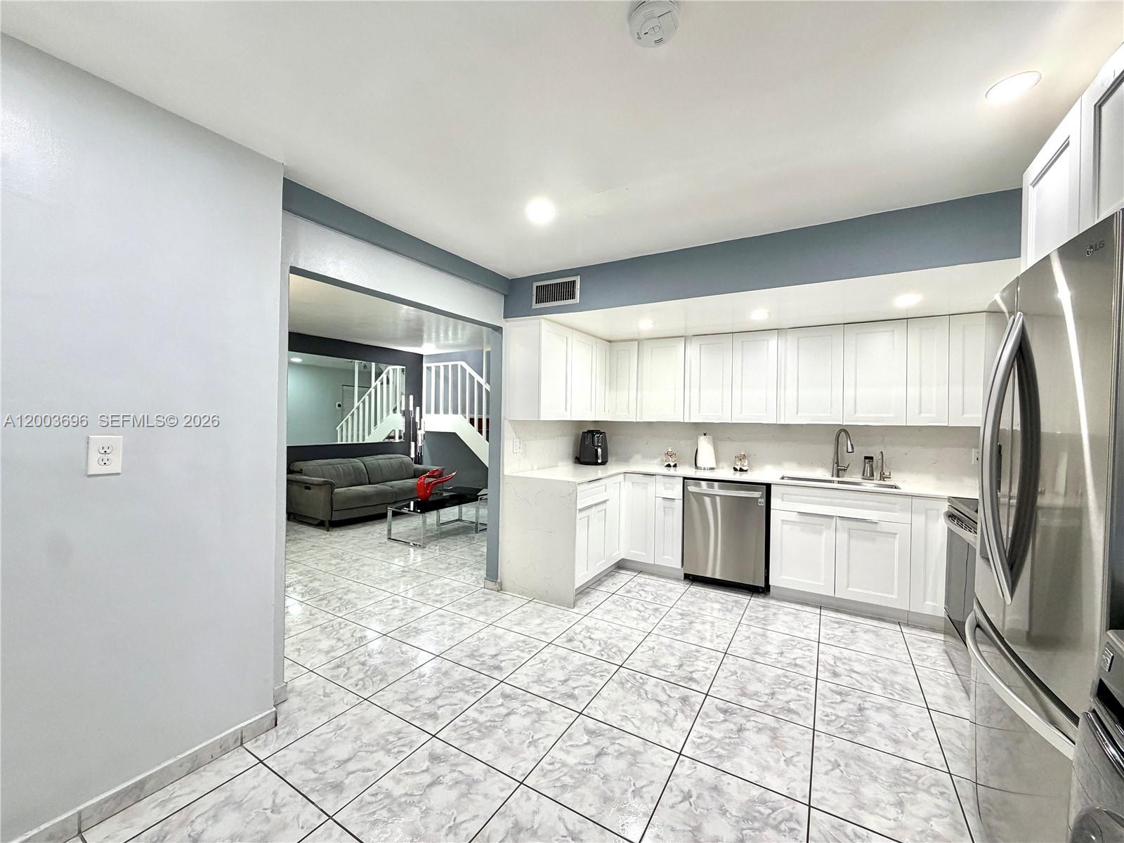 8155 W 9th Ct