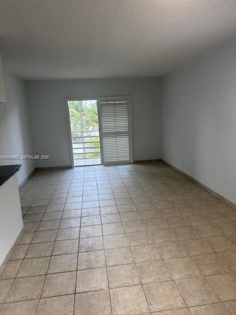 1407 NE 56th St # 301