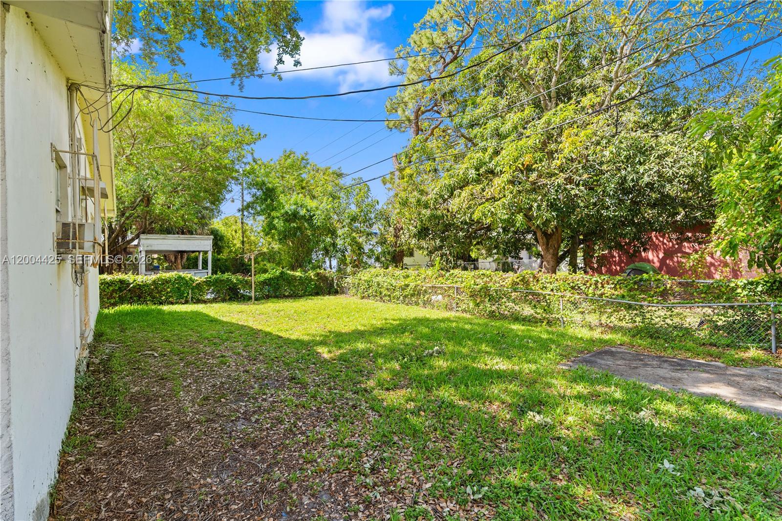 723 NW 15th Ter