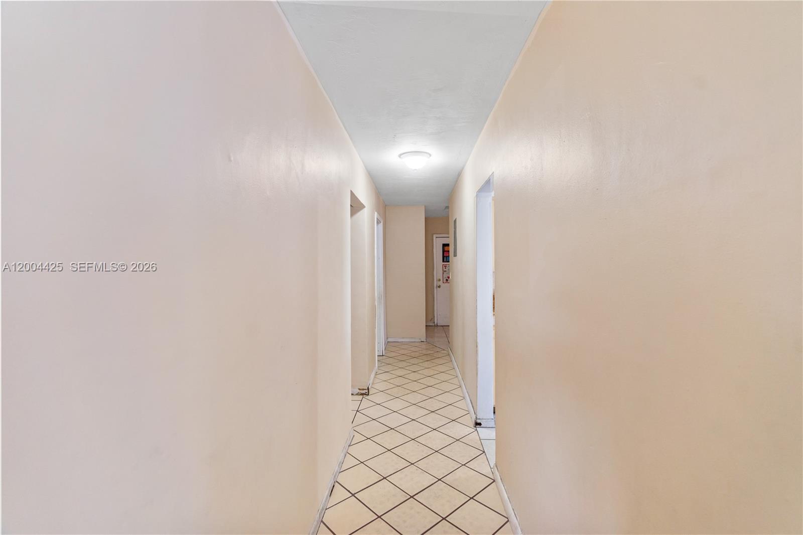 723 NW 15th Ter