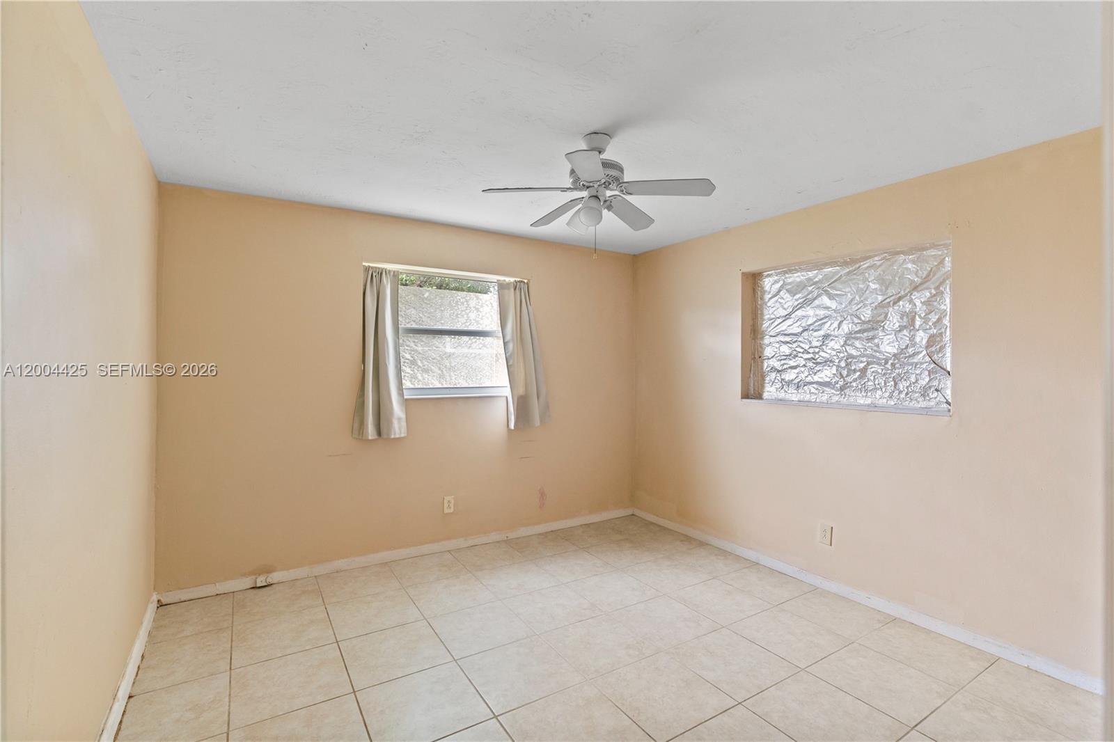 723 NW 15th Ter