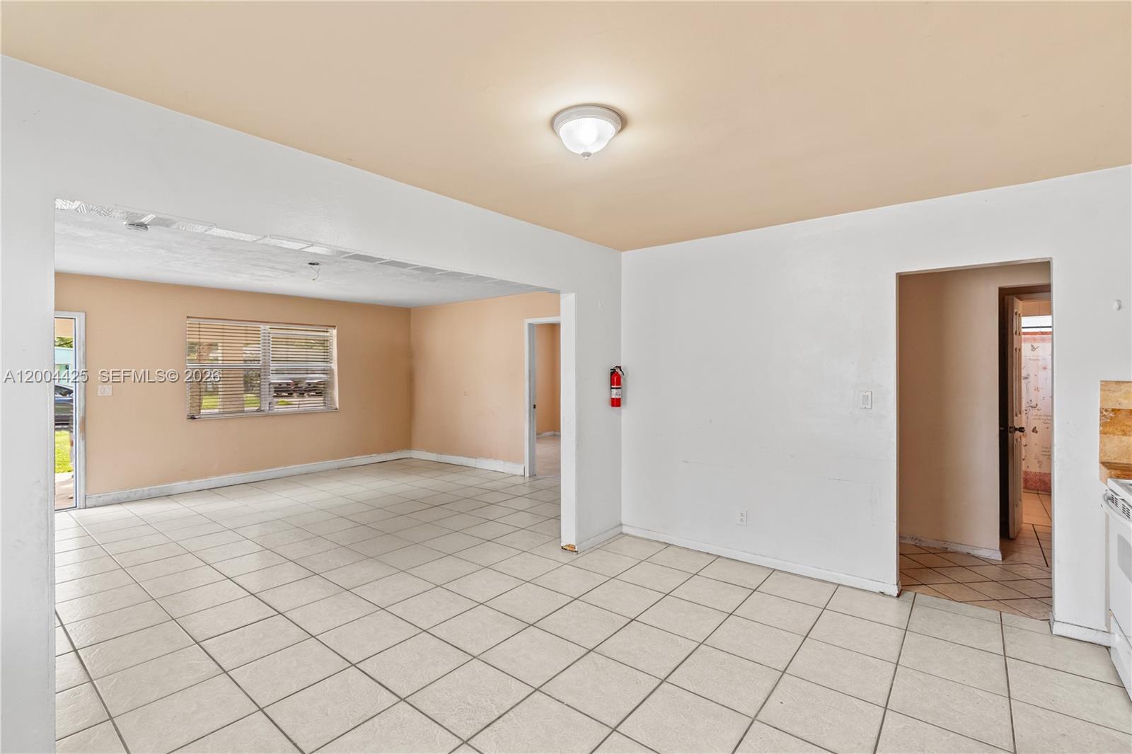 723 NW 15th Ter