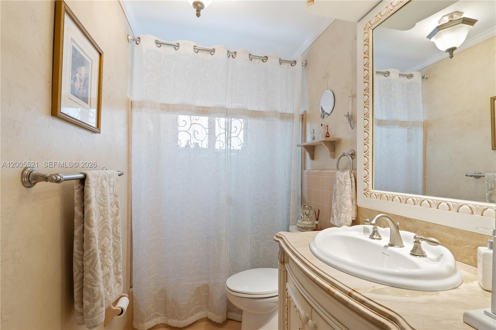 4800 NE 13th Ter