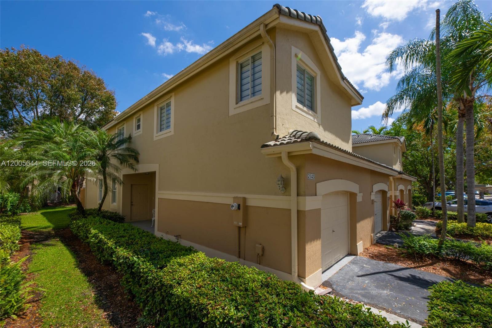 2143 Hacienda Ter