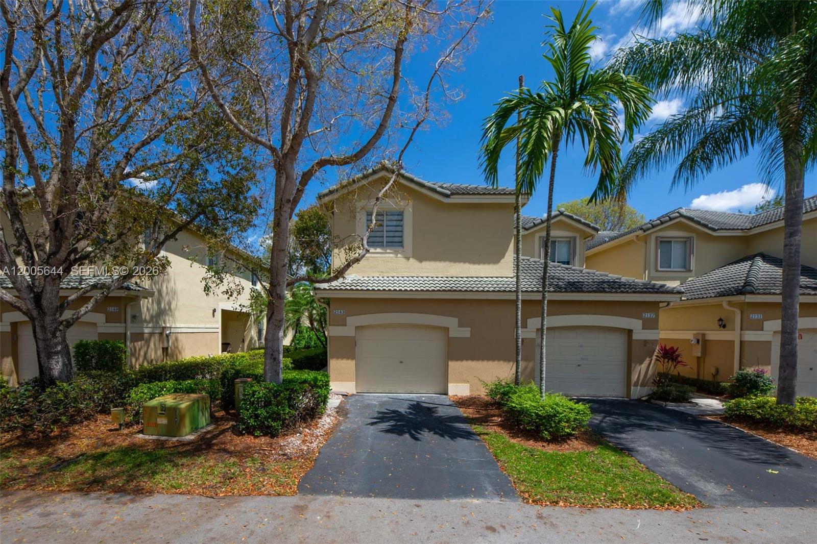 2143 Hacienda Ter